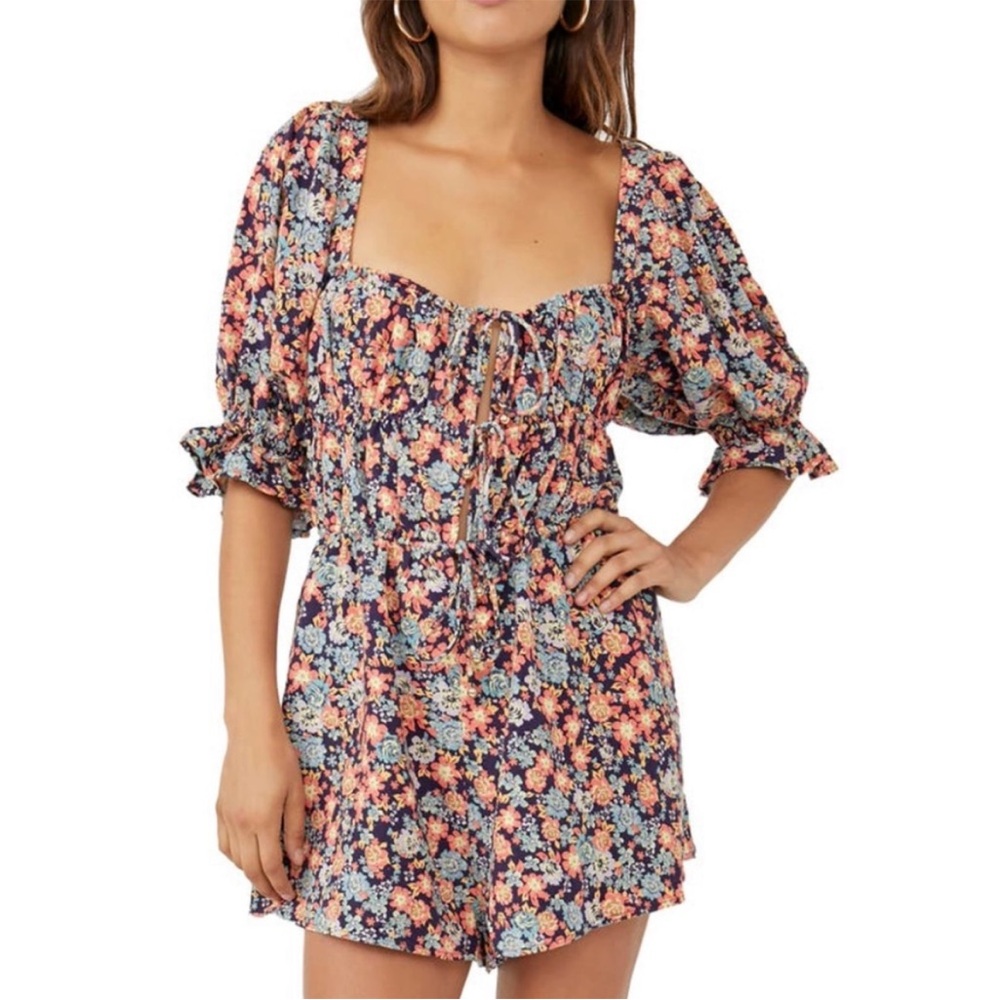 Free People Show Me Love Linen Blend Romper size‎ M babydoll cute